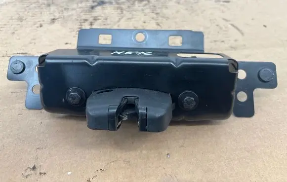 Peugeot 208 I Tailgate/trunk/boot lock/catch/latch 9151487499 2416C