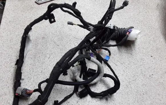 Dodge Challenger Front door wiring loom 68278031AC