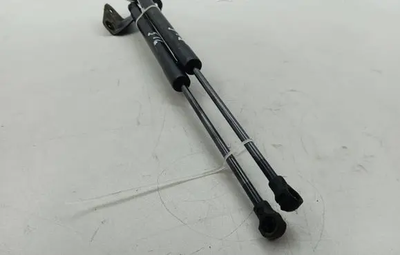 Citroen DS3 Tailgate strut 