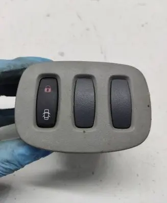 Renault Trafic II (X83) Central locking switch button 