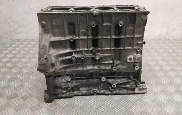 Volvo XC90 Engine block 31460605