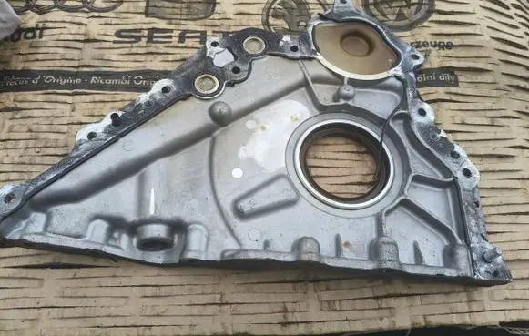 Porsche Cayenne (9Y0 9Y3) Timing chain cover 06m103153j