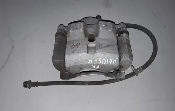 Toyota Prius (XW50) Front brake caliper 4775047060
