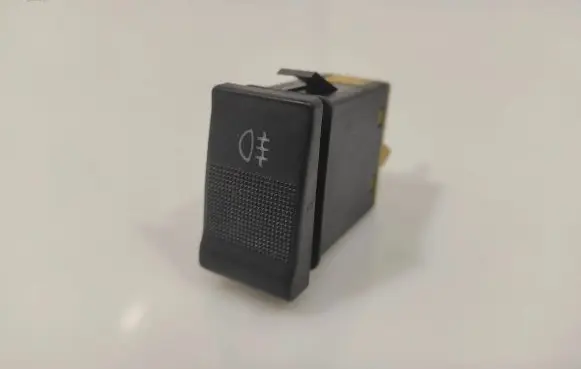 Fog light switch