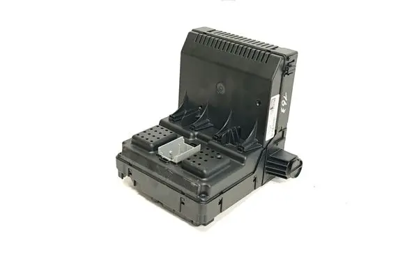 Volvo XC90 Fuse module 31282455 09W362 28191071