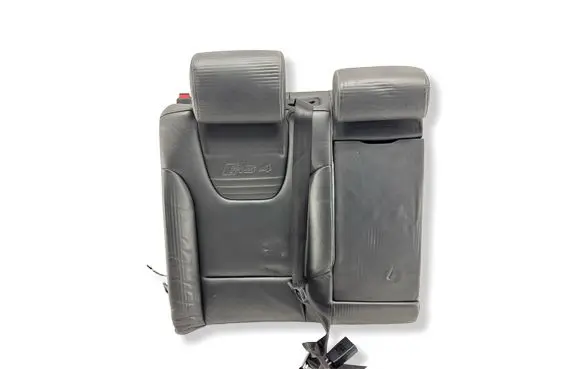Audi RS4 B7 Rear seat 