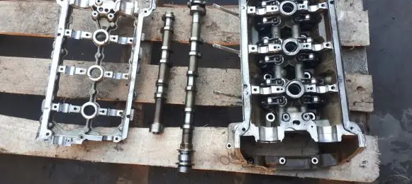 Engine head