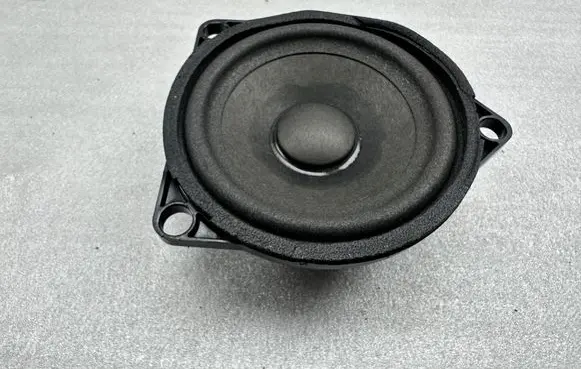Volvo XC90 Front door speaker 31456827
