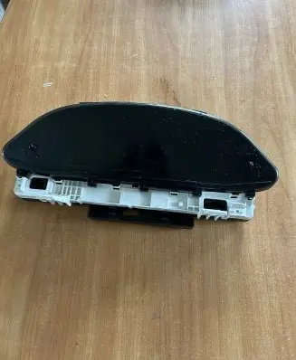 Toyota Yaris Speedometer (instrument cluster)