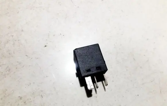 Mercedes-Benz A W168 Other relay 0025421119 012011a