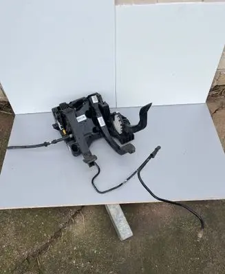 Peugeot Boxer Pedal assembly 25863700 01384922080 B258