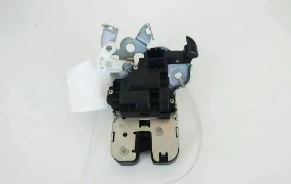 Audi A1 Tailgate/trunk/boot lock/catch/latch 8r0827505