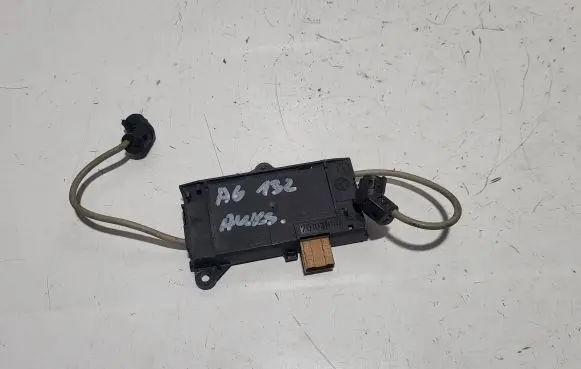 Audi A6 S6 C5 4B Alarm control unit/module 4B0951177A 70103057 NR0017100
