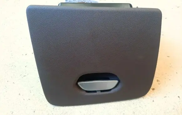 BMW 7 G11 G12 Glove box 9299429