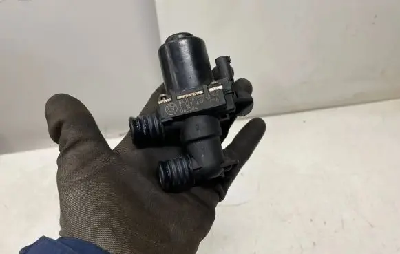 Coolant heater control valve