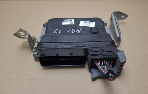 Toyota Prius+ (ZVW40) Engine control unit/module ECU 8966147380