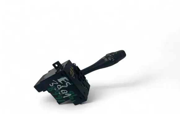 Nissan Primera Indicator stalk 36849A