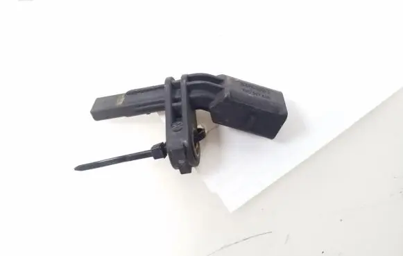 Volkswagen PASSAT B6 ABS brake wheel speed sensor 7H0927803