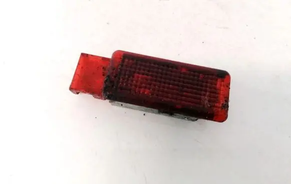Volkswagen Touareg I Rear door interior light 7l0947411