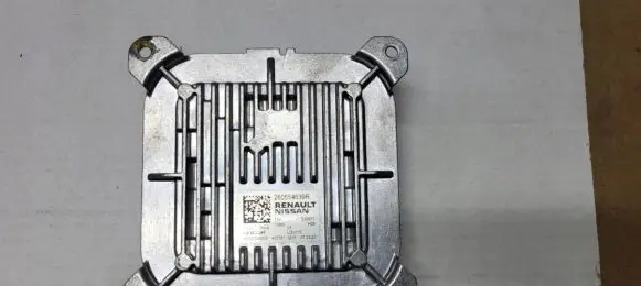 Renault Megane I Voltage converter/converter module 