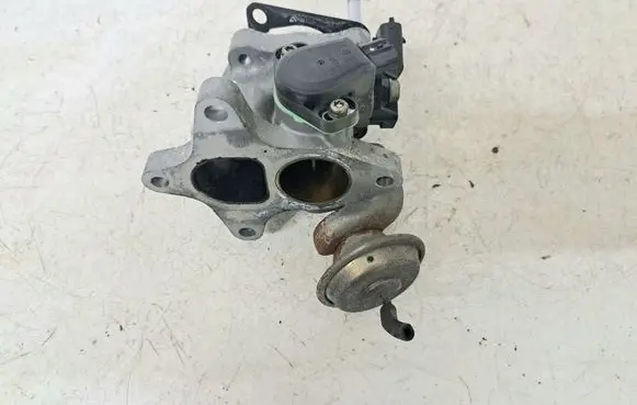 Honda Civic Throttle valve