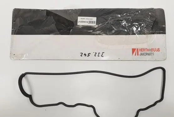 Mitsubishi Pajero Rocker cam cover J1220512