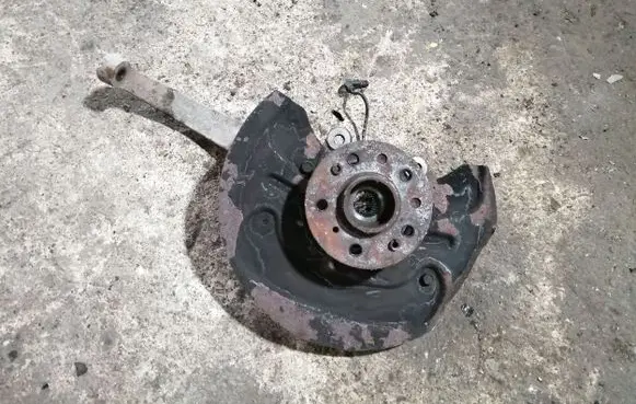 Mercedes-Benz ML W164 Front wheel hub