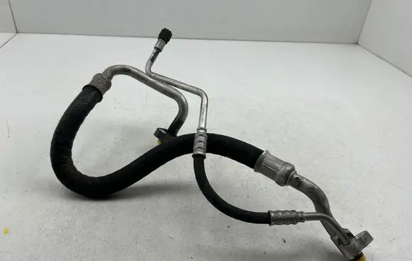 Air conditioning (A/C) pipe/hose