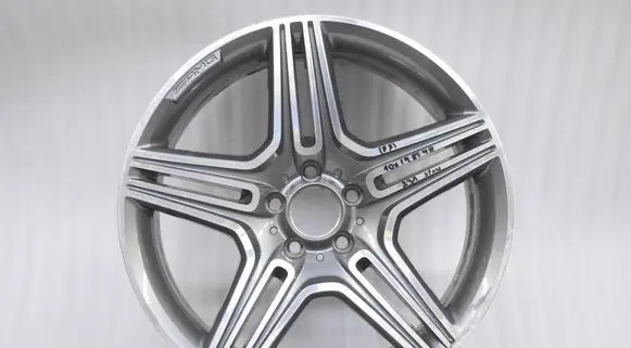 Mercedes-Benz SL R231 R19 alloy rim 