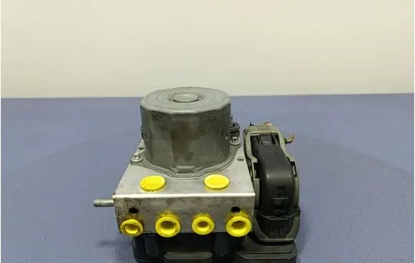 Ford Transit Custom ABS Pump JK212C405AD