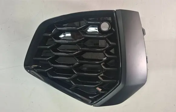 Audi A3 8Y Front bumper lower grill 8Y0807671A