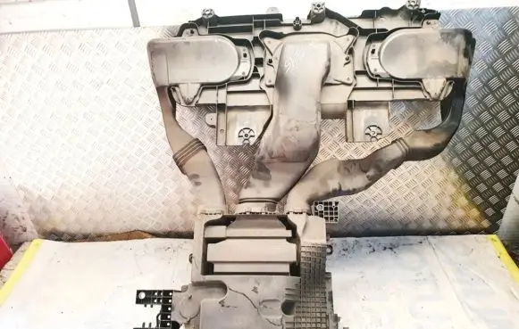 Interior heater climate box assembly
