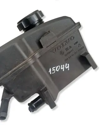 Volvo XC90 Power steering fluid tank/reservoir 8671269