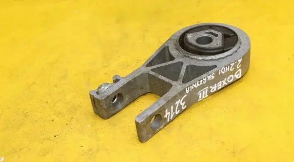Citroen Jumper Gearbox mounting bracket 1359958080