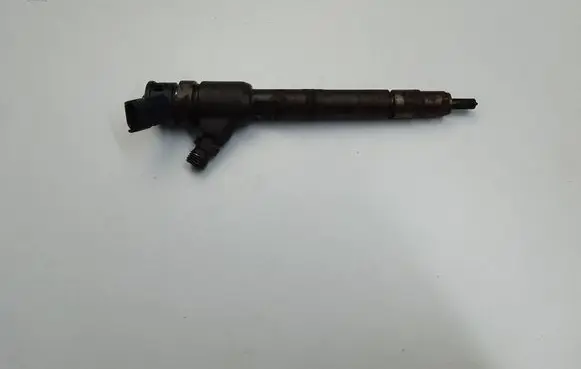 Fuel injector