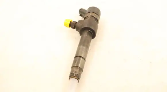 Opel Vectra C Fuel injector 0445110165