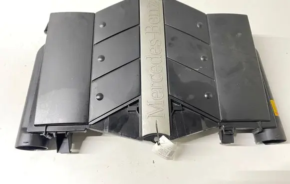 Mercedes-Benz CLK A209 C209 Engine cover (trim)