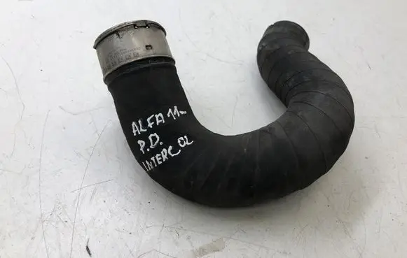 Alfa Romeo Giulietta Intercooler hose/pipe