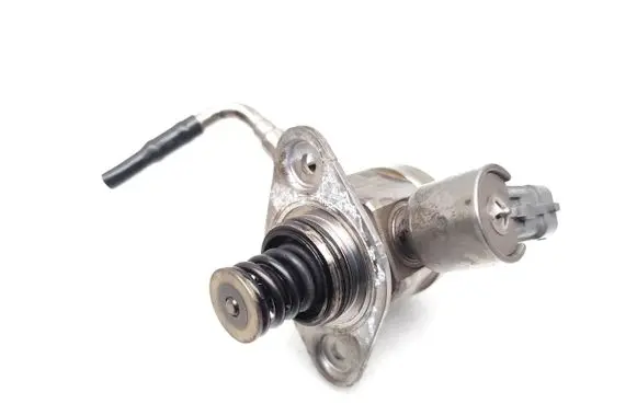 Ford Focus Fuel injection high pressure pump CM5G9D376GA 0261520095