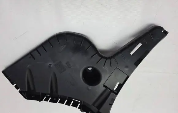 Volvo V60 Rear bumper mounting bracket 31425465
