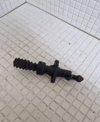 Clutch master cylinder