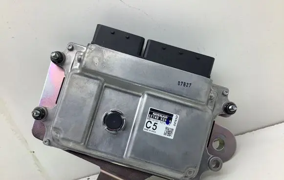 Nissan Leaf II (ZE1) Engine control unit/module 237405SH3A MB1127009312