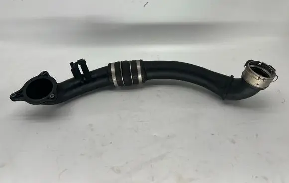 BMW 1 F20 F21 Intercooler hose/pipe 8601684 11884414 13718601684