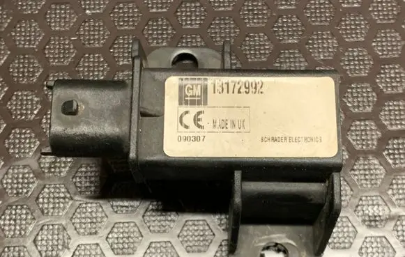 Opel Signum Tire pressure sensor 13172992 408060