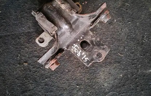 Skoda Fabia Mk3 (NJ) Engine mount bracket 6Q0199555AT