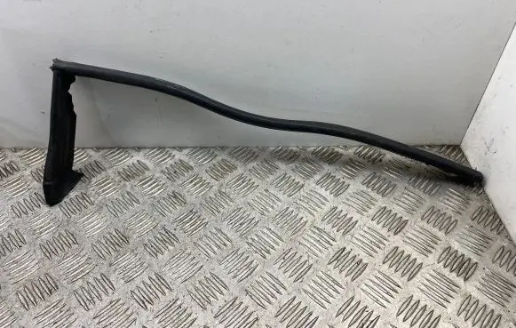 Mercedes-Benz E W212 Engine compartment rubber A2126280598