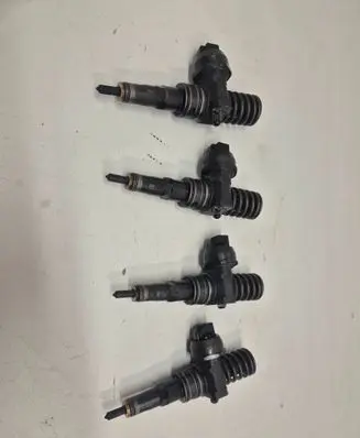 Skoda Superb B5 (3U) Fuel injectors set 0414720214 038130073