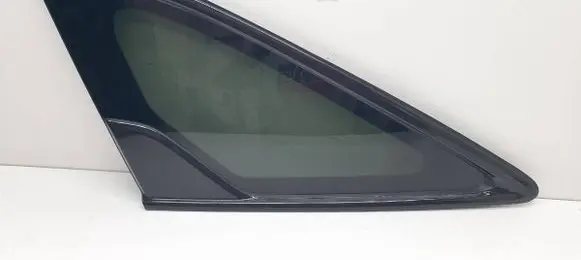 KIA Sorento IV Rear vent window glass 87810P2200