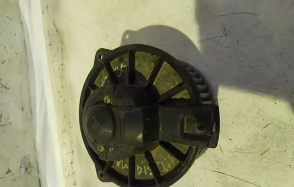 Mitsubishi Sigma Heater fan/blower 194000033011M2
