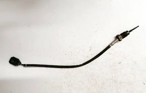 BMW 7 E65 E66 Exhaust gas temperature sensor 17185551 1718555-1